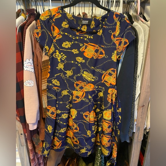 Rare Find! Western Buckle Print Satin Navy Skater Dress with Tie Waist Size S - Picture 5 of 5